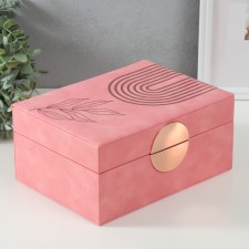 Casket to the leatherette for jewelry 