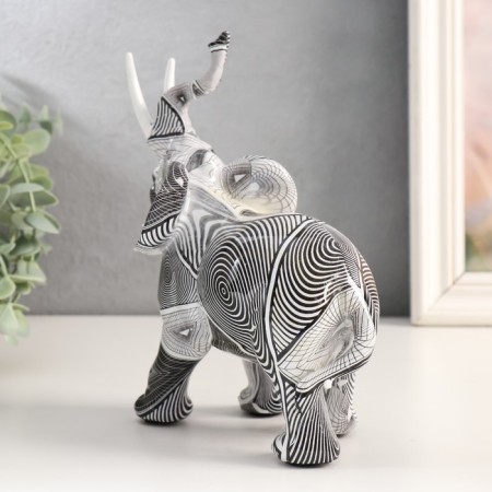 Polystone souvenir "African elephant. Illusion" 8x13x19 cm-1
