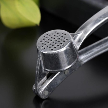 Press for garlic, 16 cm-3