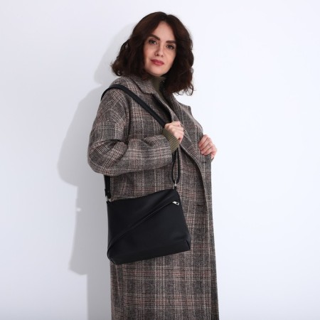 Bag Cross-Bodi with a zipper, black color-5
