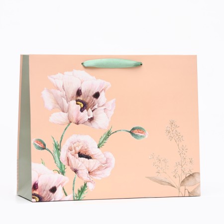 Gift package "White flowers", 32 x 26 x 12 cm