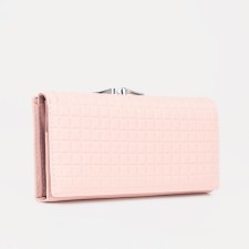 Women's wallet on magnets, powder color