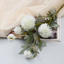 Artificial flowers 