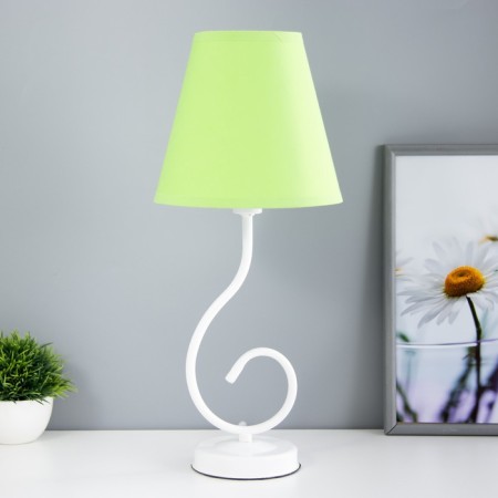 Lamp table bourgeois 1x15W E14 16x16x40cm white/apple Risalux