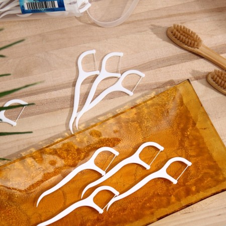 Tooth thread in a plastic holder, involuntarily, 40 pcs.-3