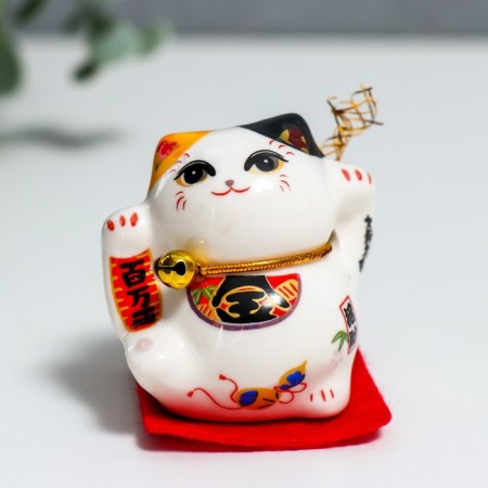 Souvenir Ceramics "Mani -Neko - pleasure" 4.5x3.8x4.6 cm set of 5 pcs-2