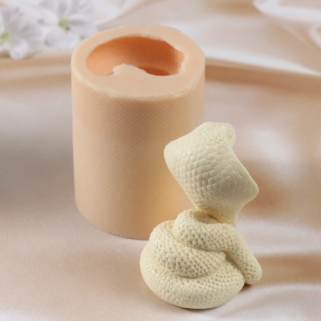 Silicone Mold "Snake No. 6" 9x6.5x6.5 cm-3