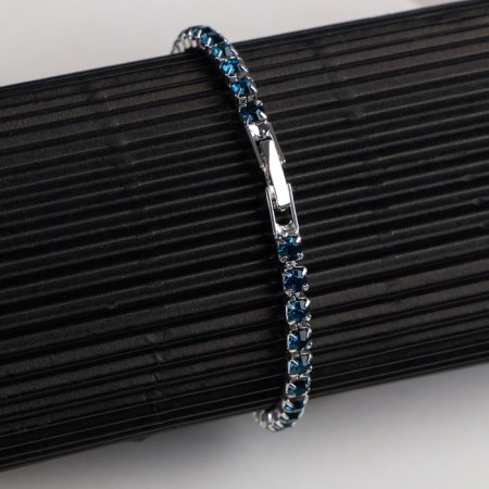 Bracelet with rhinestones "shining" a thin thread, sea color in silver, 18 cm-4