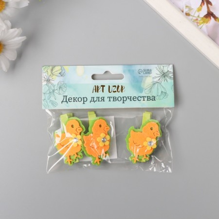 Decor for creativity wood, felt "clothespin. Chick with a flower" Set 3 pcs 1.8x3x5.1 cm 1047339-3