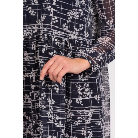 Women's dress, size 50-7