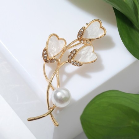 Brooch "Flowers" trio with bead, white color in gold