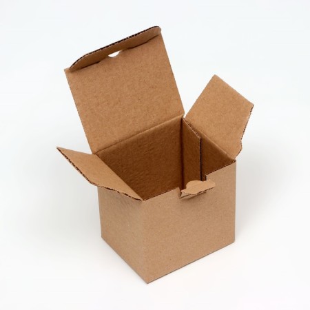 Box under a mug, 10 x 8 x 10 cm, brown-2