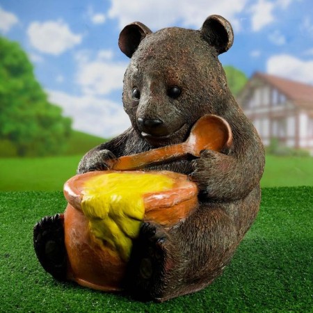 Garden figure "Bear with honey of greedy" 43cm