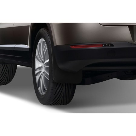 Bryzgoviki rear Volkswagen Tiguan, 2007-2016, introduced. (polyurethane)-1