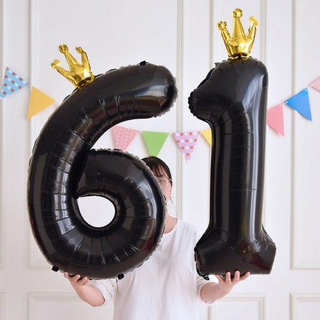 Foil ball 40 "The number 6 with the crown", the color is black-3