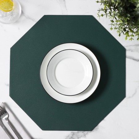 Serving napkin on the TEM table, 38 × 38 cm, green color-4