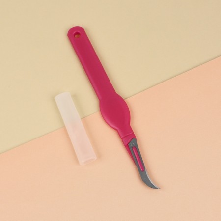 A knife for opening the seams, with a cover, 13.5 cm, blade 1.5 cm, purple color