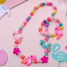 Set of children's “chosen” 2 subjects: beads, bracelet, flamingo, color