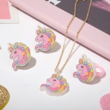 Set of children's “chosen” 3 subjects: clips, bracelet, ring, unicorn, color in gold