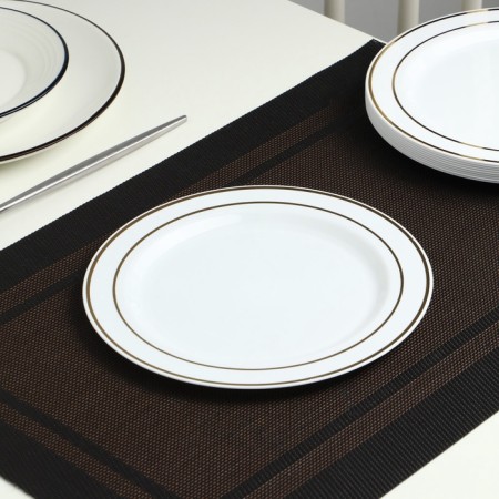 Plastic disposable plastic, 19 cm, round, flat, white color with a golden pocket-9