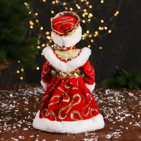 Snow Maiden "chic" in a red fur coat, with a scythe, moves, 14x30 cm-2