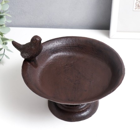 Souvenir cast iron stand "Bird sits on a plate" 13x17x20 cm-2