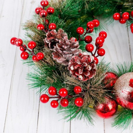 New Year's Wreath D-30 cm "Berries are red and cones"-1