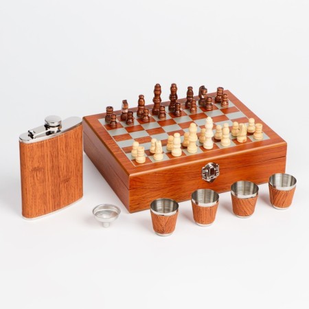 Set 7 in 1: Flaw 8 OZ, 4 glasses, funnel, chess, 18 x 24 cm-2