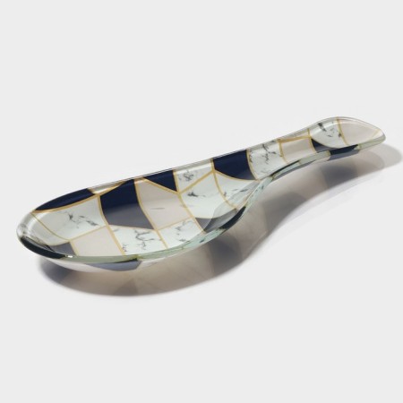 Glass stand under a spoonful of the “pink marble” shade, 23.5 × 8.3 × 1.5 cm-2