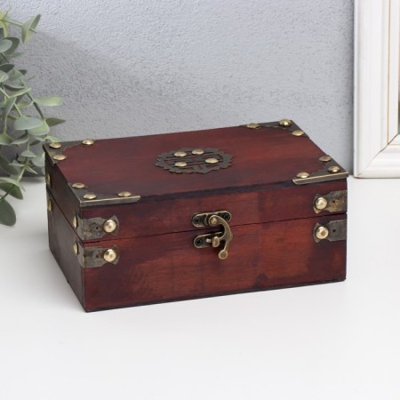Casket wood chest "Secrets of the King" with rivets, Bordeaux 18x12x7.5 cm
