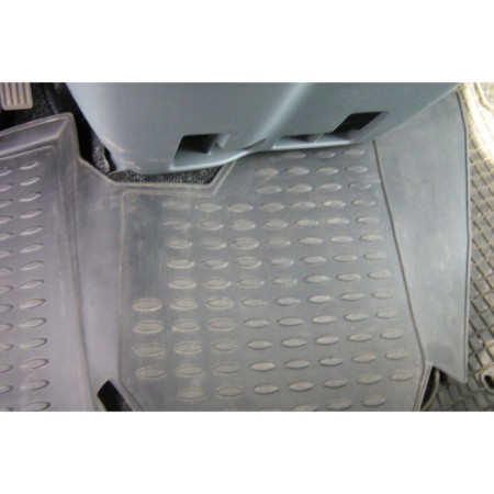 Коврики в салон FORD Transit, 2 части, МКПП 2006-2014, (полиуретан)-1