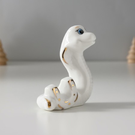 Souvenir Ceramics "White Cobra with a hill" with gold 2.5x6.5x8 cm-2
