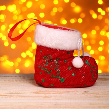 Gift packaging "Boot", a bow with pompons and a white edge-1