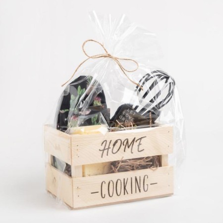 Gift Home Cooking: a towel, a mittens-output, a kitchen blade, a whisk, a sponge-4