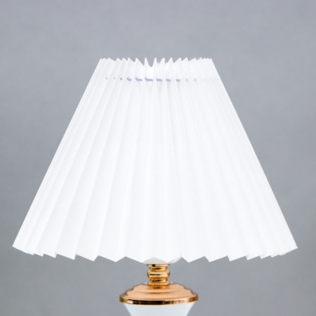 Toga table lamp 1x40W E27 220V white 22x22x35 cm Risalux-3