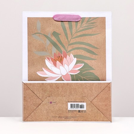 Crafts "White Lotus" 26 x 32 x 12 cm-1