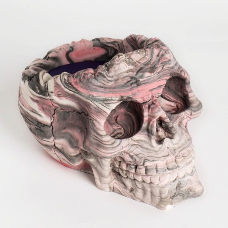 Figure Aromatic candle in concrete "Skull", 14x11 cm, purple, blueberries-1