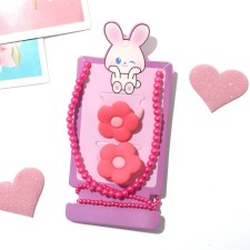 The kit of children's “chosen” 4 items: 2 gum, beads, 2 bracelets, bright pink color