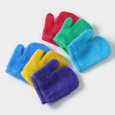 The sponge is stiff with the inner foam layer "Molodious mitten", color mix-2