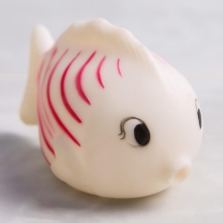 Rubber toy for the bath "Miracle fish", 9 cm, with a squeak, color mix, crush me-9