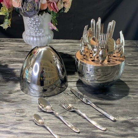 Set of cutting devices Lenardi, on a stand, 24 items
