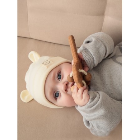 Red hat I "Bear" R.46-48, 3-15 months. lactic-3