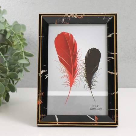 Photo frame plastic 10x15 cm "Black marble with a gold frame" 12x17 cm-1