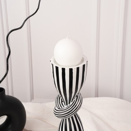 Click for one candle "Knot", white-black color 39 x 10.5 x 10.5 cm-7