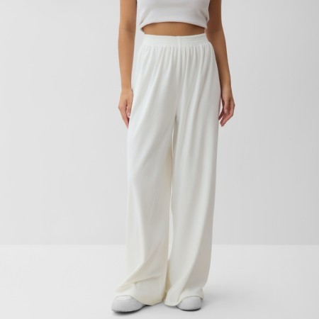 Women's costume (sweatshirt and trousers) KAFTAN PLUSHY p. 40-42, white-4
