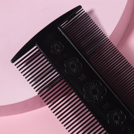 The comb two -sided, 9 × 5 cm, the color is black-1
