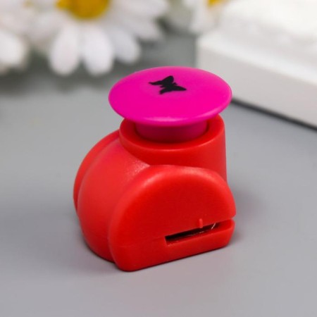 The hook -shaped button "Butterfly" d = 1 cm 4.3x4x3 cm mix-2
