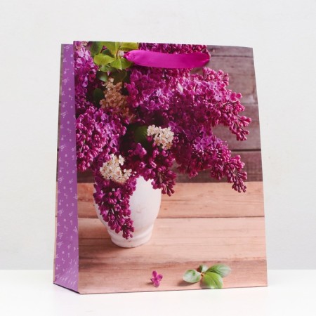 Laminated Lilac Package 26x32x12