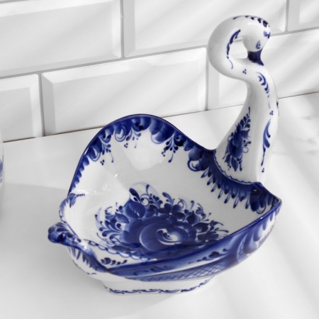 Salad "Swan", 19 x 23 x 22cm, V-50OML-2