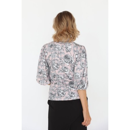 Women's turtleneck, size 42-3